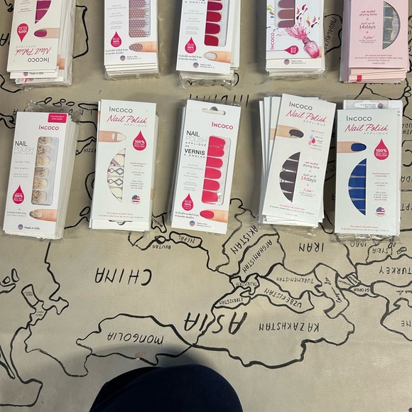 pearl next door white incoco nails wedding - Picture 9 of 16